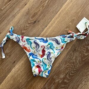 XL ALOHA BOTTOM IN SEA LIFES BEAUTY